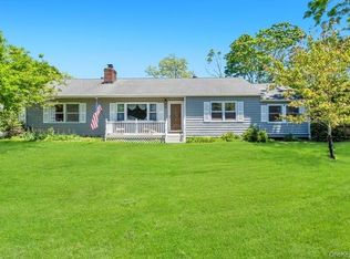 9 Epson Course, Brookhaven, NY 11719