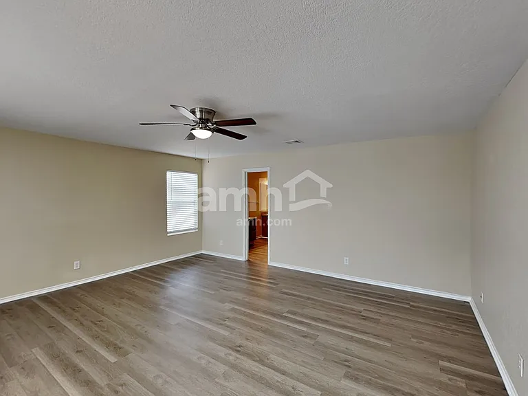 512 Hinge Loop — Photo 11