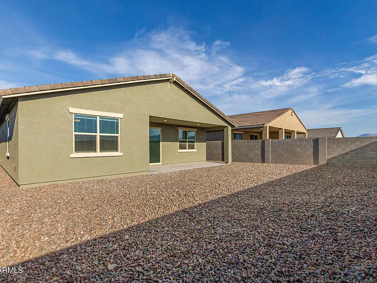 8526 S 69th Ln — Photo 34
