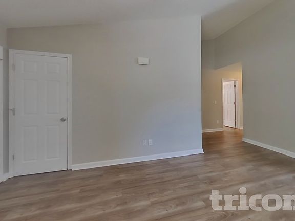 2nd image of 116 Star Hill Ln