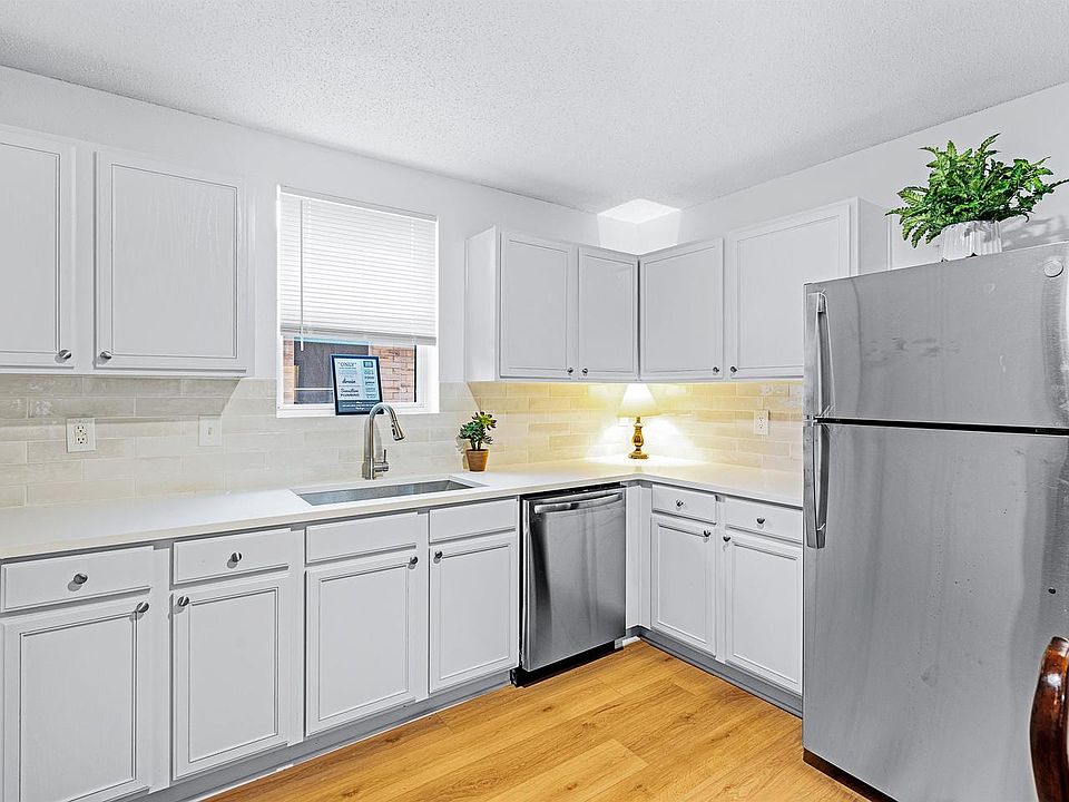 1st image of 1504 Honey Bee Ln #18107289