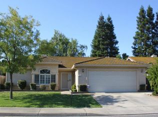 2397 Rainwood Dr, Oakdale, CA 95361