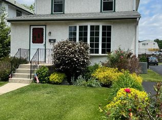 2317 Jenkintown Rd, Glenside, PA 19038