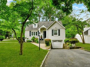 48 Bellain Ave, Harrison, NY 10528