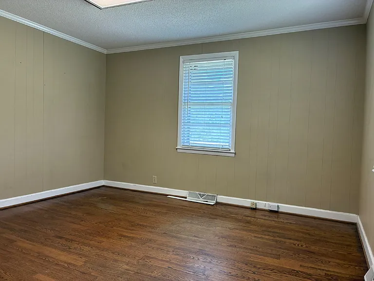 3903 Shady Grove Rd — Photo 16