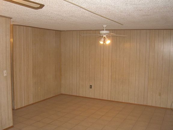 Nice Open Floor Plan