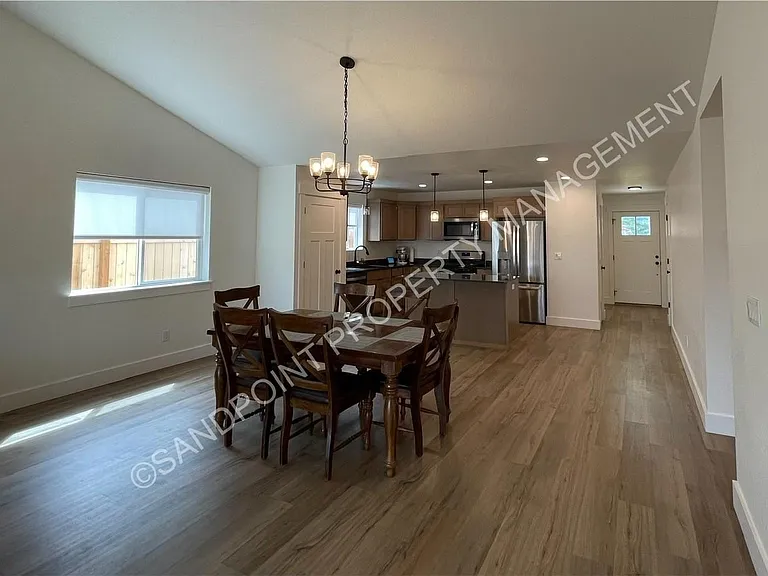 280 Jasper Loop — Photo 4