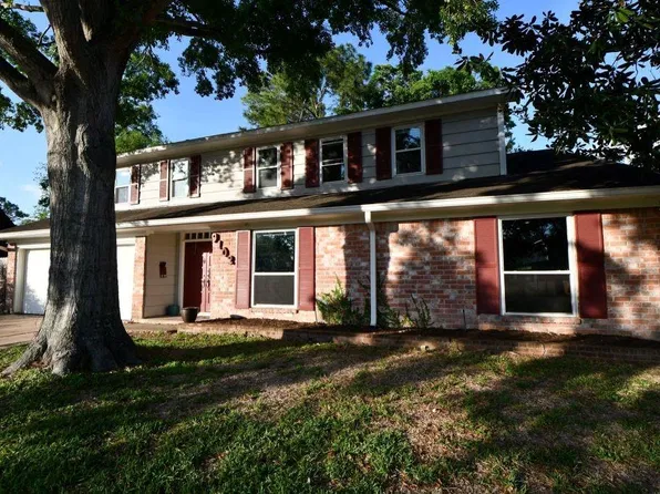 9102 Meaux Dr, Houston, TX 77031