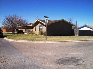 806 W Avenue J, Muleshoe, TX 79347