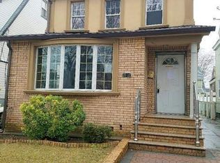 8916 238th St, Bellerose, NY