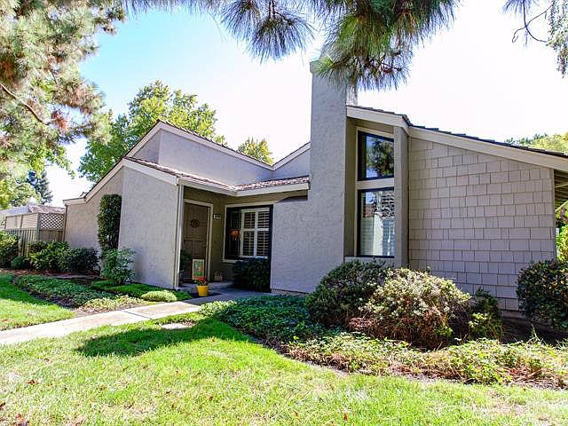 1st image of 2379 Lincoln Village Dr