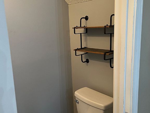 5th image of 1515 Bridgecrest Dr Unit 120