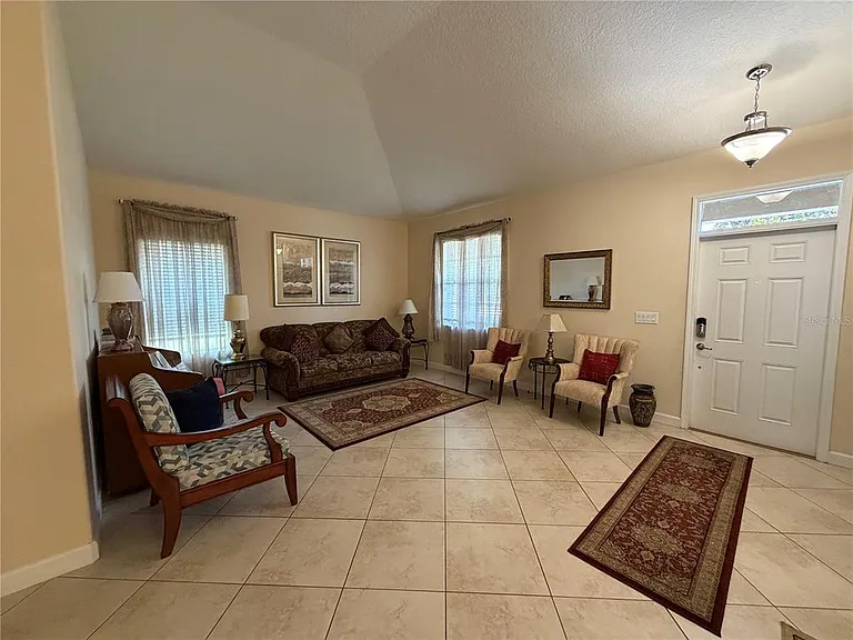 5265 Cortland Dr — Photo 6