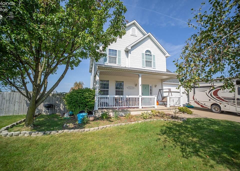 1st image of 2104 Reserve Cir N