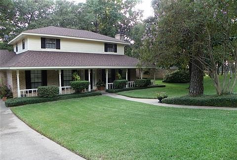 1st image of 1804 Hollybrook Dr