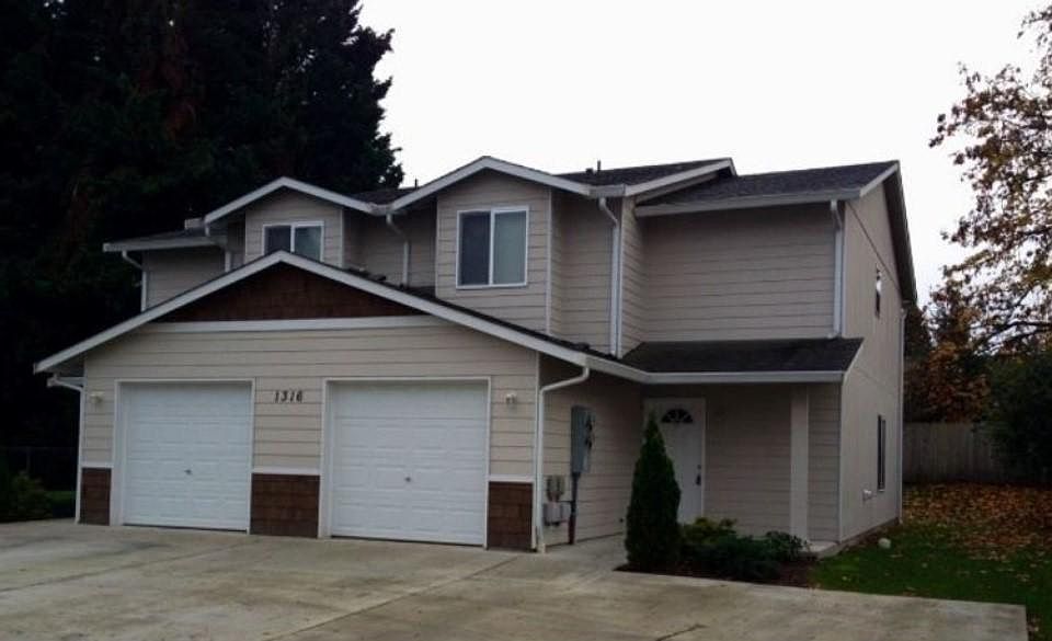1st image of 1316 3rd St SE APT 101