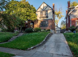 2814 Inverness Pl, Cincinnati, OH 45209