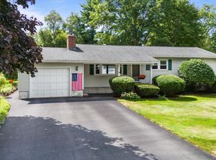 19 Bullard Dr, Hooksett, NH 03106