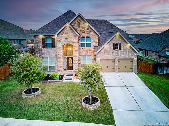 3rd image of 1932 COTTONWOOD WAY