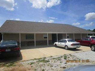 356 Peddler Ln APT 6, Sparta, MO 65753