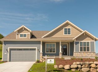 2519 Twin Pne, Cross Plains, WI 53528