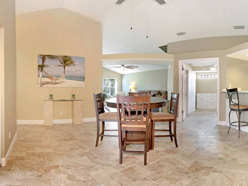 1st image of 9104 Palm Island Cir