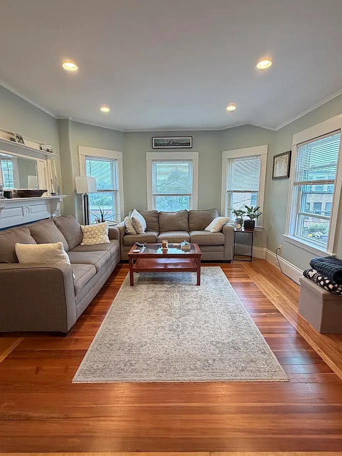 2 bed, $3,000 — Photo 4