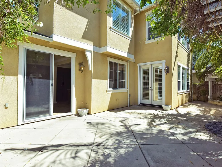 6941 Waters End Dr — Photo 24
