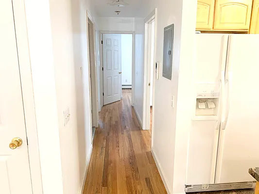 Rented by Capri Jet Realty Corp | media 14