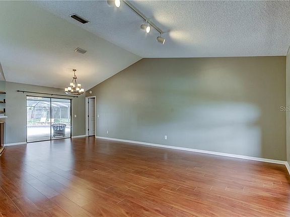 4th image of 10125 Sedgebrook Dr
