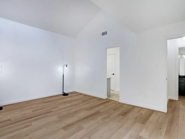 138 S Timber Top Dr — Photo 28