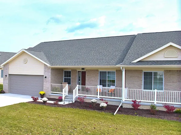 1722 Heritage Way, Mount Pleasant, MI 48858