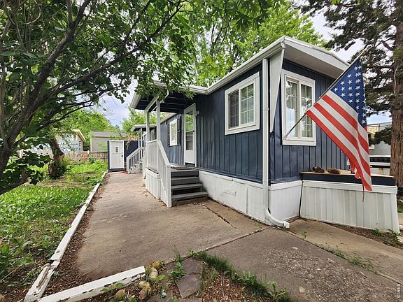 4th image of 3003 Valmont Rd #37