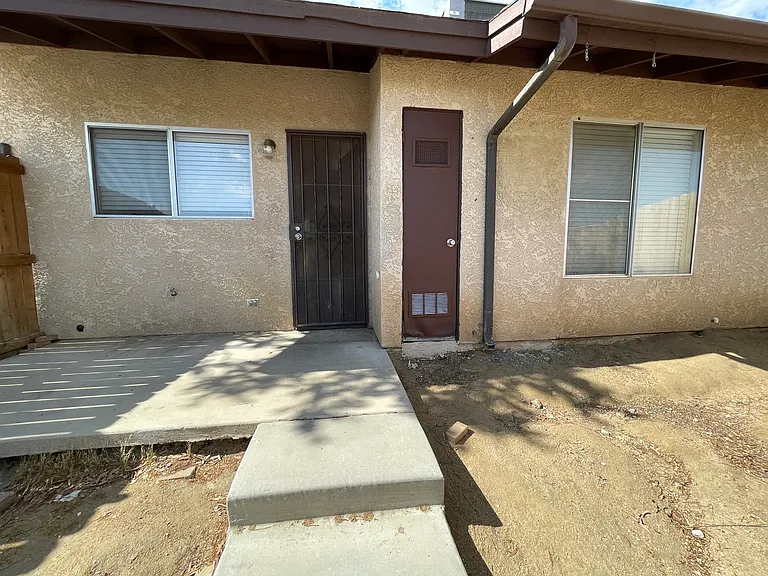 57428 Lupine Dr #1 — Photo 14