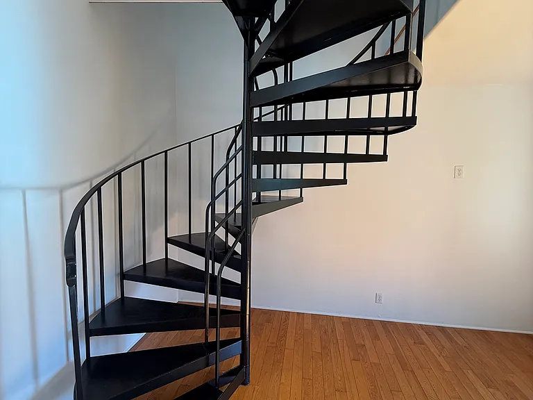 1818 Granada Ave #4 — Photo 12