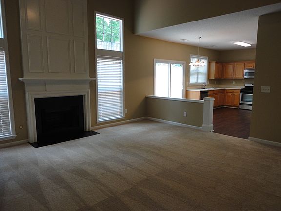 5th image of 349 Burdock Trc