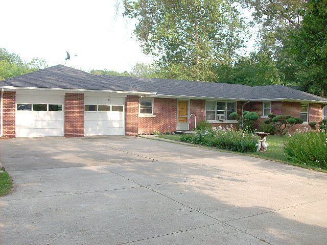 1st image of 27030 Waters Edge Dr