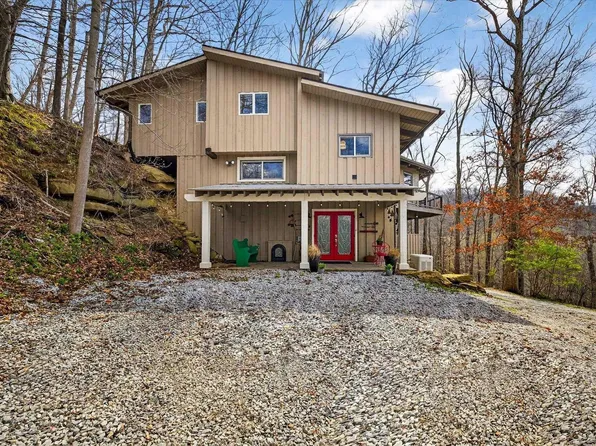 3303 S McGowan Rd, Bloomington, IN 47401