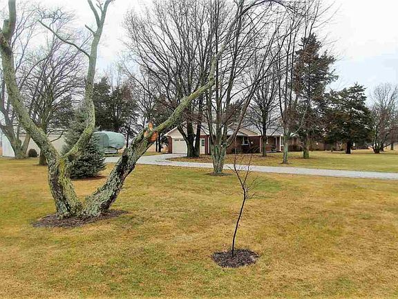 2nd image of 8520 N County Road 600 W