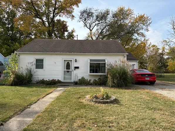 509 Woodlawn Ave, Mattoon, IL 61938