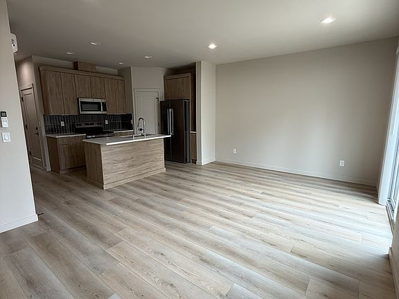 Living/dining