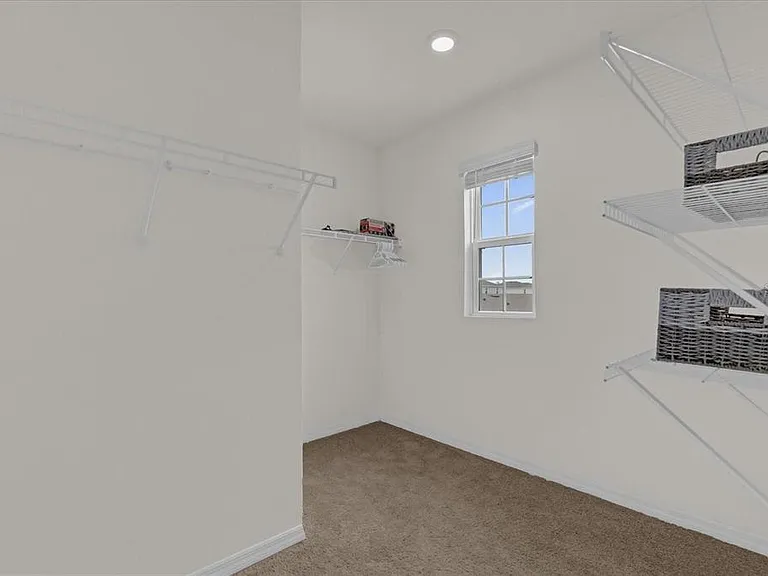 1444 Berry Ln — Photo 14