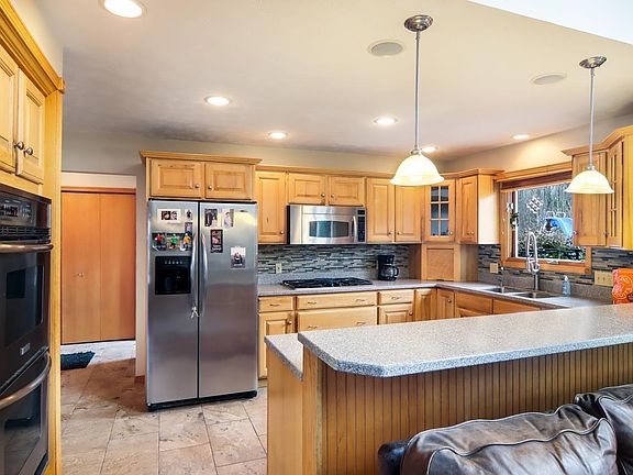 5th image of 8204 Palomino Dr