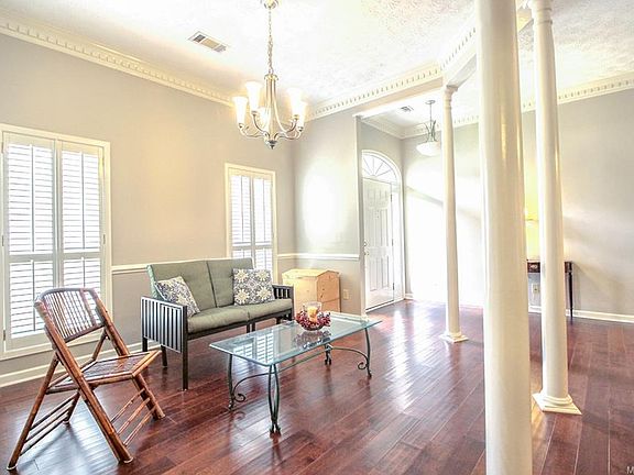 Beautiful entry way