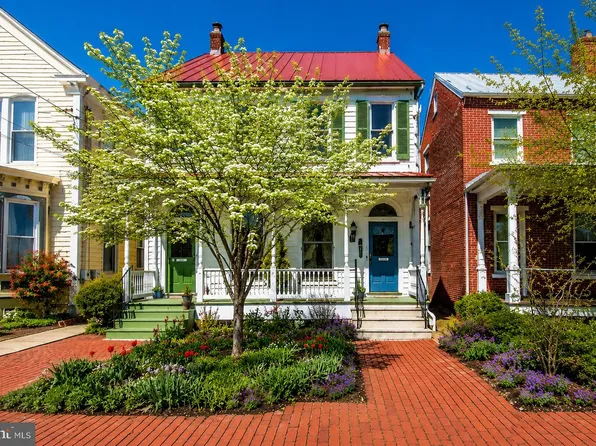 327 E 3rd St, Frederick, MD 21701