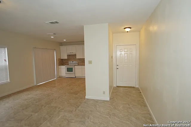 12816 Huntsman Lake Dr — Photo 2