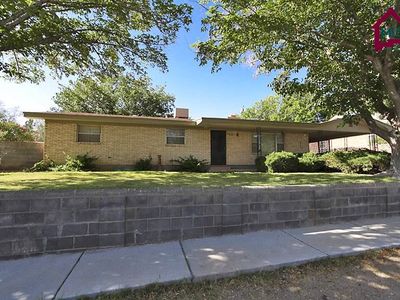 2035 Corley Dr, Las Cruces, NM, 88001