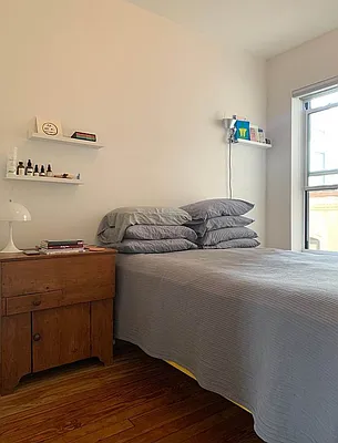 Rented by Brown Harris Stevens | media 18