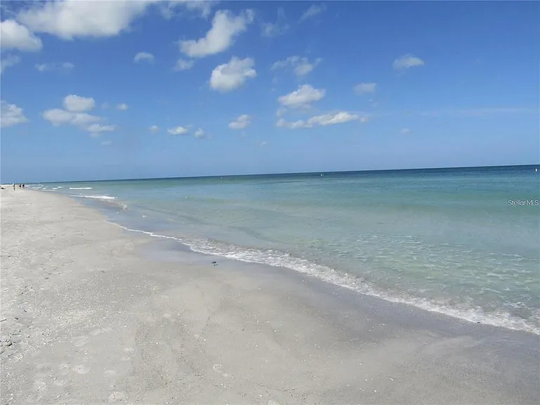 1460 Gulf Blvd #308 — Photo 37