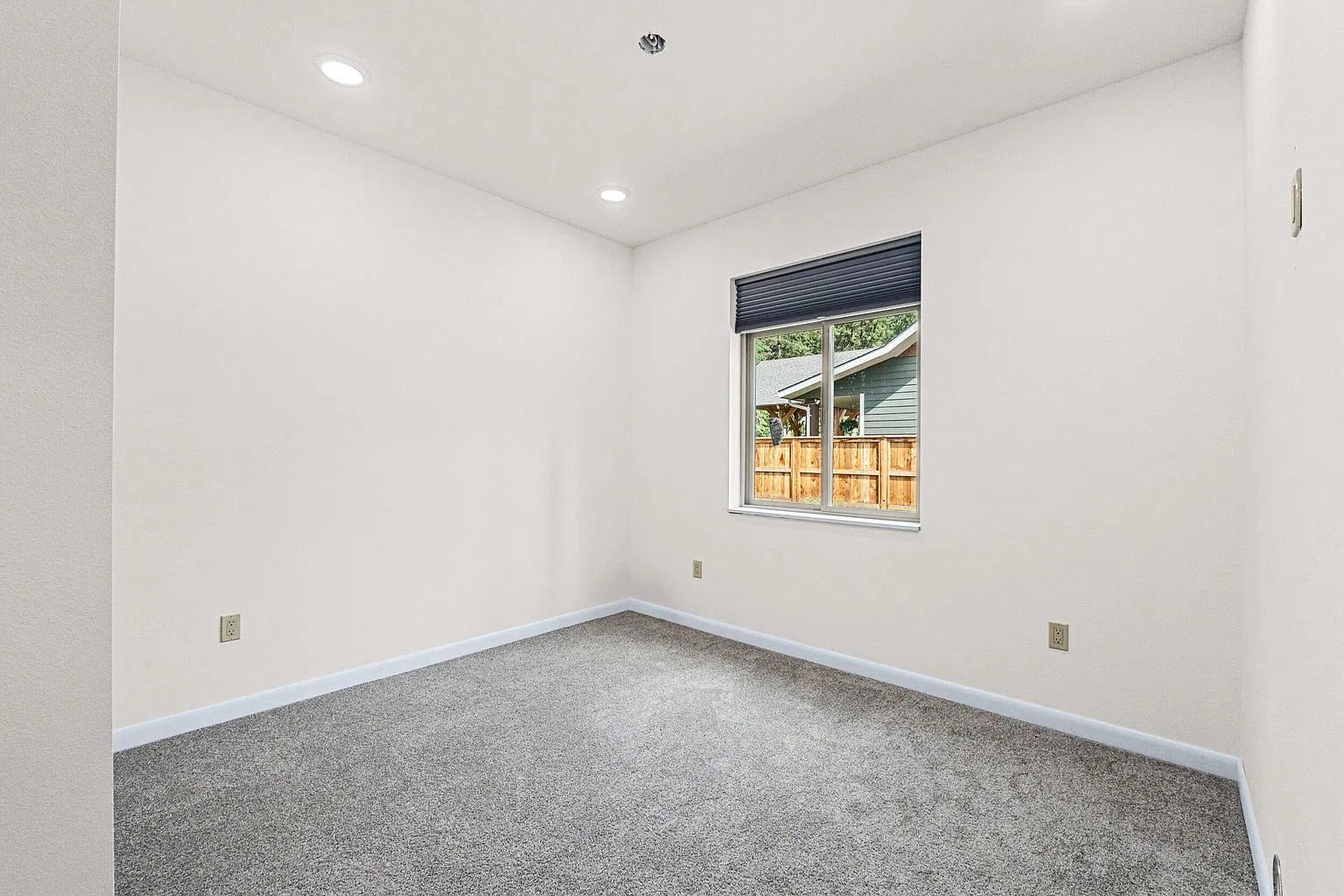 250 Hogans Way - 1 — Photo 3